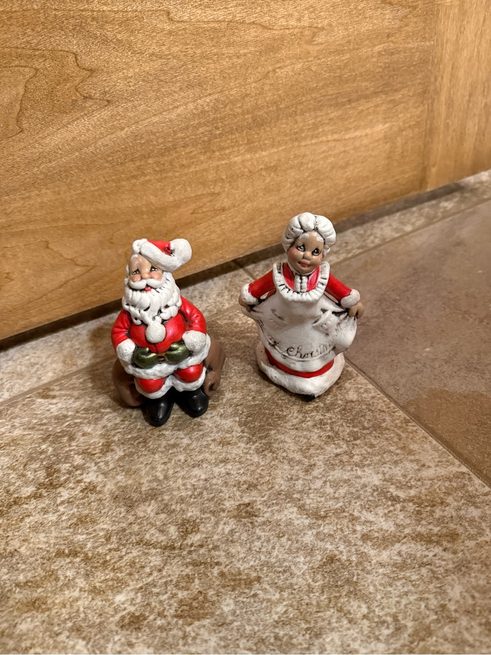 Vintage Santa Claus Figurine Christmas Decor Lot of 2